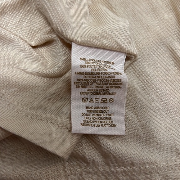 Free People Ivory Rosette Mini Skirt - GUC - Picture 9 of 10